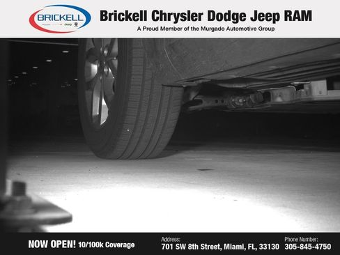 Used 2019 Land Rover Discovery SE image 6