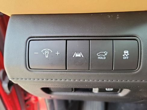 Used 2022 Hyundai Santa Fe Calligraphy image 23