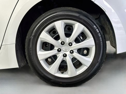 Certified 2024 Toyota Corolla LE FWD image 30