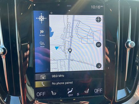 Used 2021 Volvo V60 T5 Cross Country w/ Lounge Package image 15