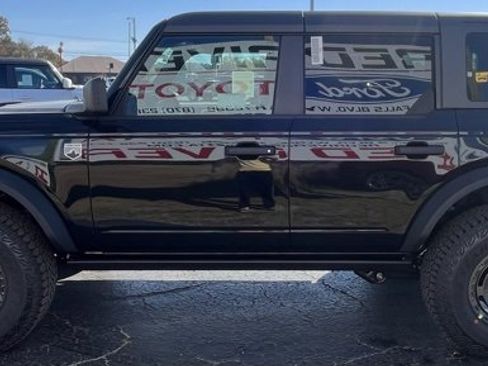 New 2025 Ford Bronco Big Bend w/ Black Diamond Package image 5