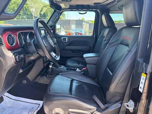 Used 2018 Jeep Wrangler Rubicon AWD/4WD image 11