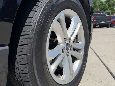 Used 2019 Ford Edge SEL w/ Equipment Group 201A AWD/4WD image 9
