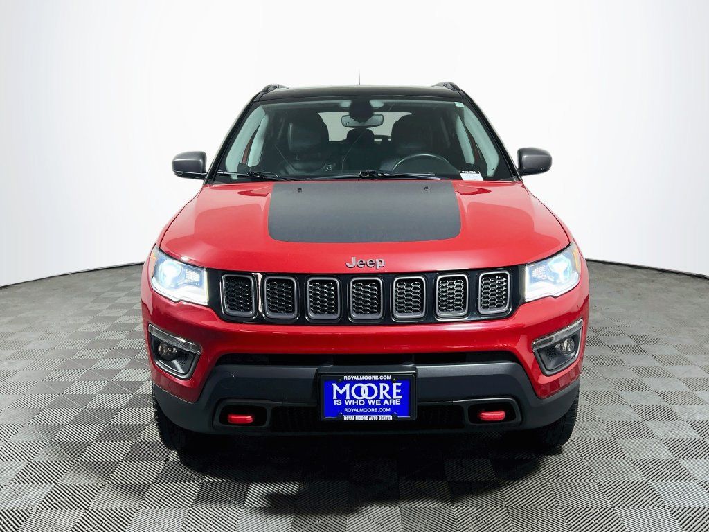 Used 2020 Jeep Compass Trailhawk w/ Leather Interior Group AWD/4WD image 2
