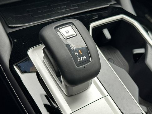 New 2026 Mitsubishi Outlander SE image 20