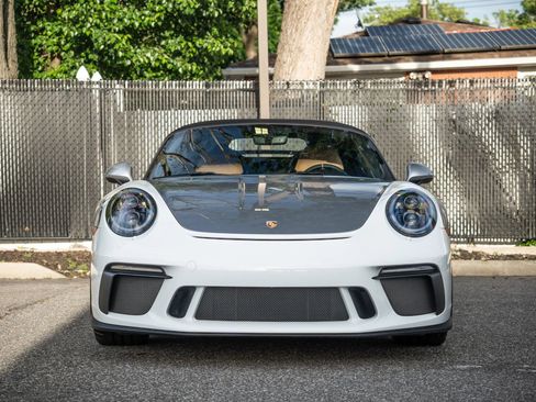 Used 2019 Porsche 911 Speedster RWD image 6