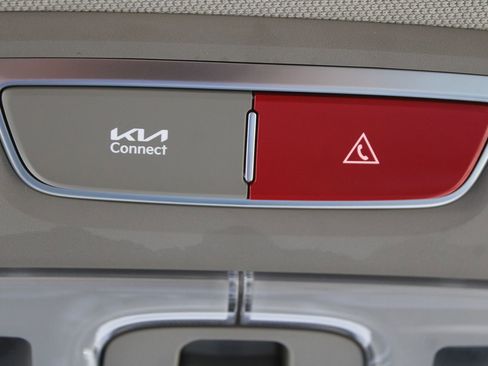 Certified 2024 Kia Telluride S w/ S Sunroof Package FWD image 55