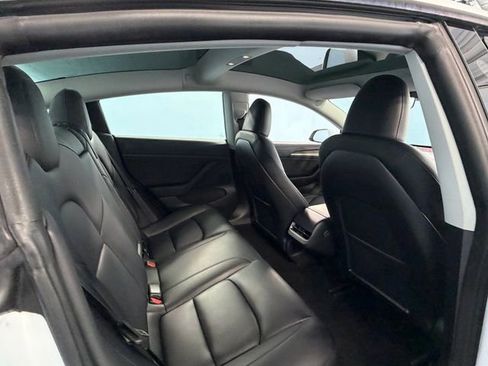 Used 2023 Tesla Model 3 Standard Range RWD image 12