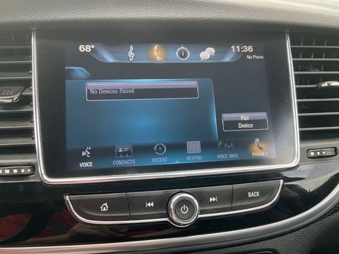Used 2020 Buick Encore Preferred FWD image 31
