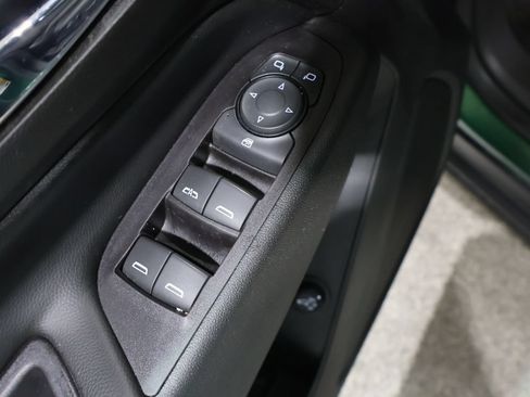 Used 2018 Chevrolet Equinox LT w/ Sun & Infotainment Package AWD/4WD image 15