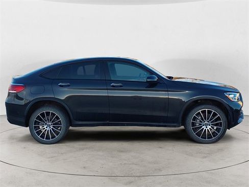 Used 2023 Mercedes-Benz GLC 300 4MATIC Coupe image 6