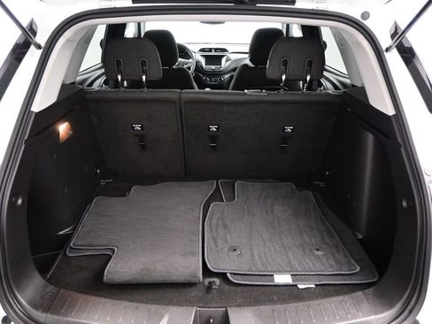 Used 2023 Chevrolet TrailBlazer LT FWD image 26