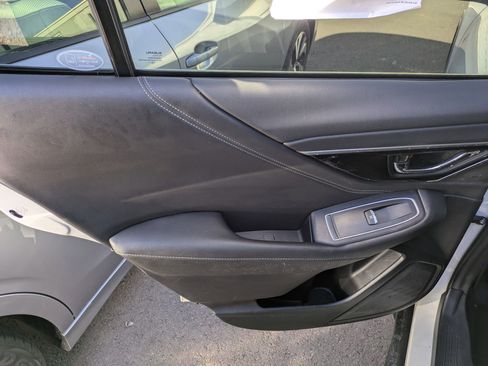 Used 2020 Subaru Outback Limited w/ Popular Package #2 image 11