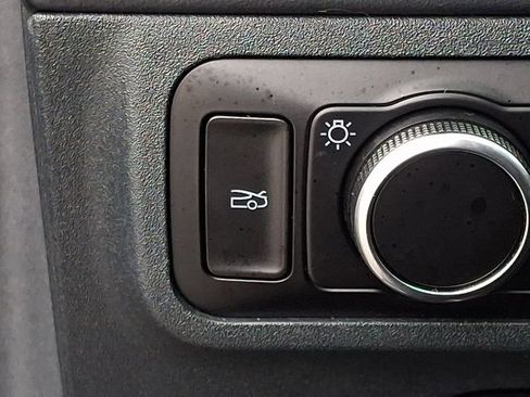 Used 2025 Ford Mustang Premium RWD image 27