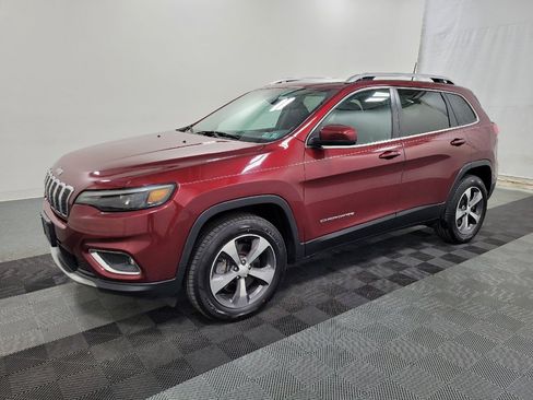 Used 2019 Jeep Cherokee Limited AWD/4WD image 2