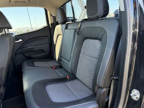 Used 2016 Chevrolet Colorado Z71 AWD/4WD image 10