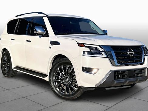 Used 2021 Nissan Armada Platinum w/ Captain's Chairs Package image 3