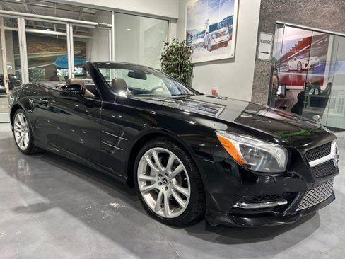 Used 2015 Mercedes-Benz SL 400 w/ Premium I Package image 21