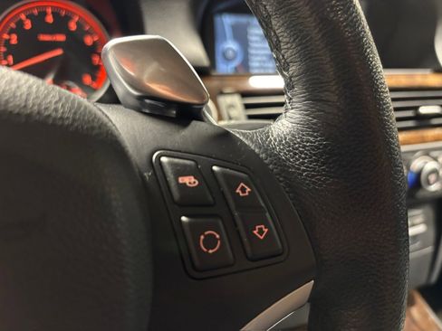 Used 2009 BMW 335i Sedan w/ Premium Pkg image 16