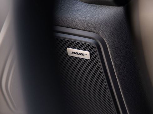 Certified 2026 Porsche Macan AWD/4WD image 26