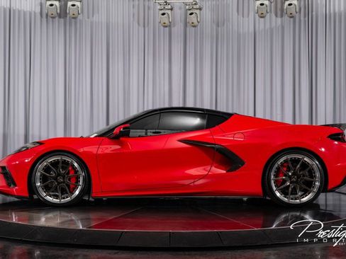 Used 2021 Chevrolet Corvette Stingray Premium Cpe w/ 3LT image 9