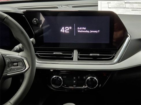 New 2026 Chevrolet Trax LT w/ Driver Confidence Package image 16