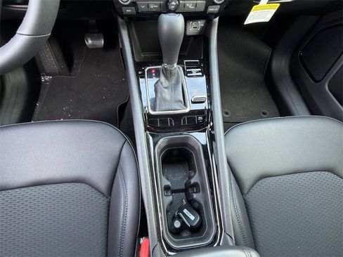 New 2026 Jeep Compass Latitude image 17