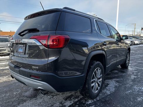 Used 2017 GMC Acadia SLE image 12