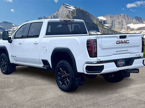 Used 2025 GMC Sierra 3500 AT4 image 13