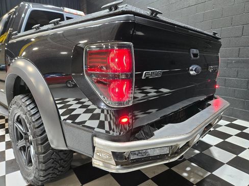 Used 2010 Ford F150 Raptor image 6
