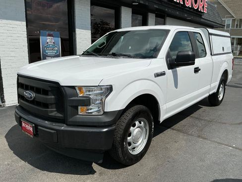 Used 2017 Ford F150 XL w/ Equipment Group 101A Mid RWD image 2
