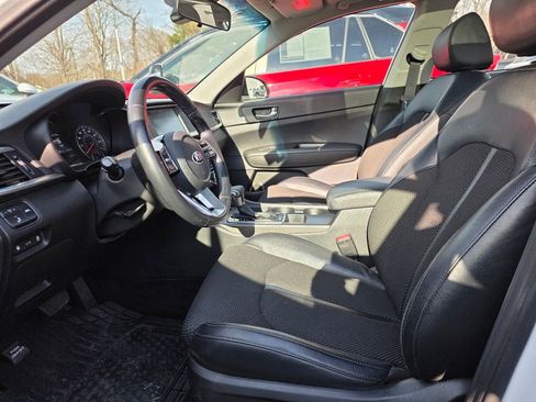 Used 2020 Kia Optima S w/ S Panoramic Sunroof Package image 16