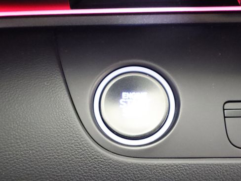Used 2025 Hyundai Elantra N FWD image 31