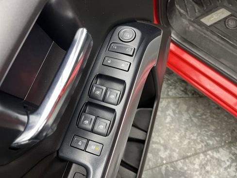 Used 2017 Chevrolet Silverado 1500 LT w/ All Star Edition image 8