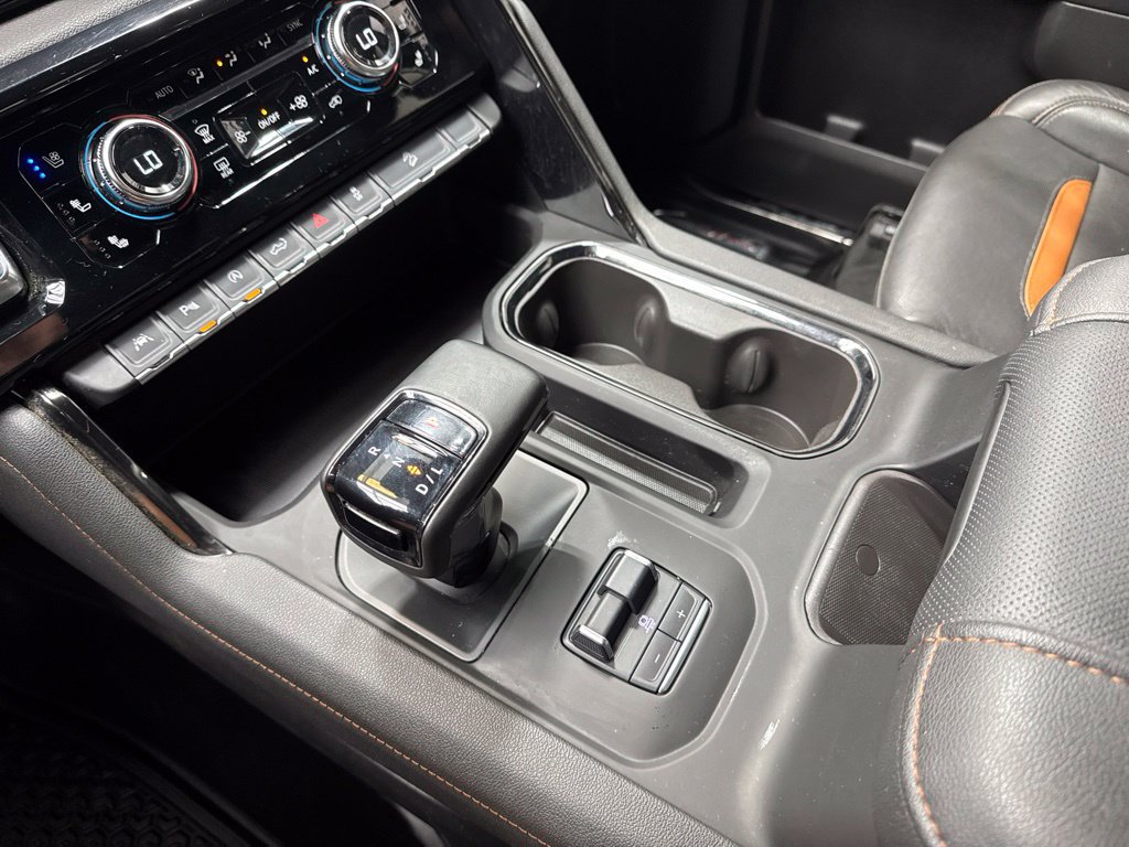 Used 2025 GMC Sierra 1500 AT4 w/ AT4 Premium Package AWD/4WD image 27