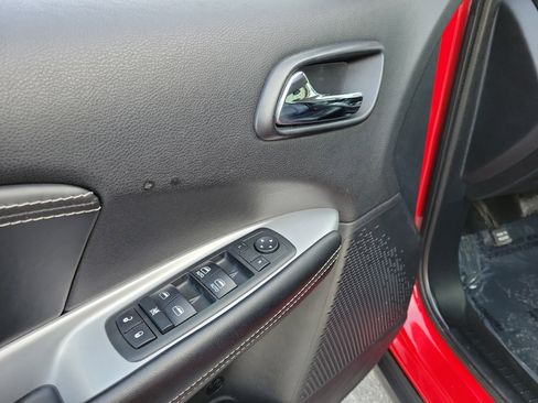 Used 2013 Dodge Journey Crew image 18