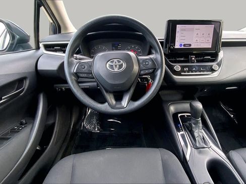 Used 2024 Toyota Corolla LE FWD image 6