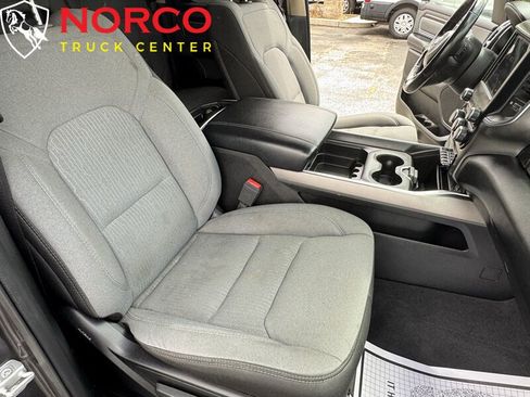 Used 2019 RAM 1500 Big Horn RWD image 20