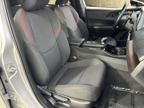Used 2024 Toyota Prius Prime FWD image 39
