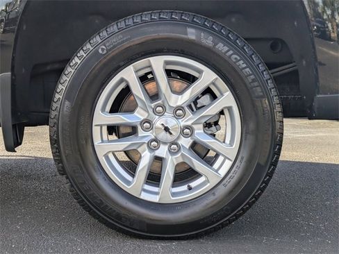 Used 2020 Chevrolet Silverado 1500 RST w/ All-Star Edition image 13