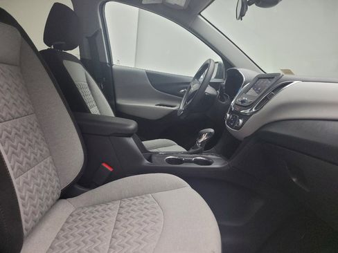 Used 2024 Chevrolet Equinox LS w/ LS Convenience Package image 21