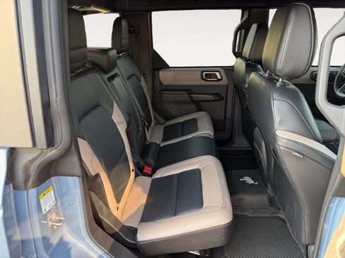 Used 2024 Ford Bronco Wildtrak AWD/4WD image 23