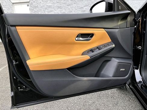 Certified 2025 Nissan Sentra SV w/ SV Premium Package image 25