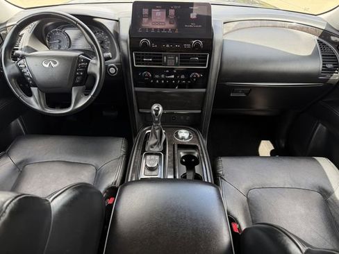 Used 2024 INFINITI QX80 Luxe image 11