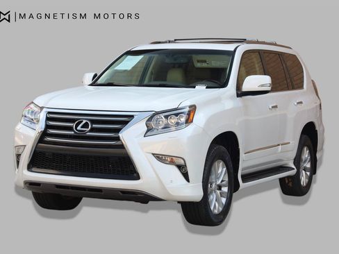 Used 2014 Lexus GX 460 w/ Premium Package AWD/4WD image 4