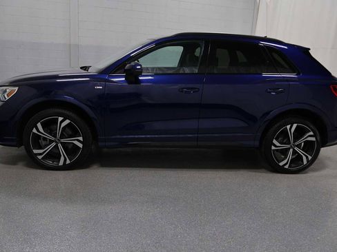 Used 2023 Audi Q3 2.0T Premium Plus w/ Premium Plus Package AWD/4WD image 2