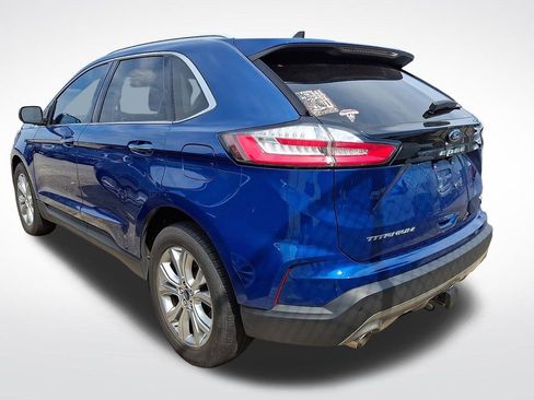 Used 2021 Ford Edge Titanium w/ Class II Trailer Tow Package image 3