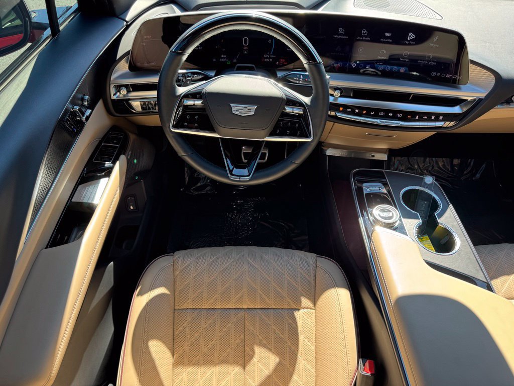 Certified 2026 Cadillac Lyriq Signature Luxury w/ Nappa Leather Package AWD/4WD image 15