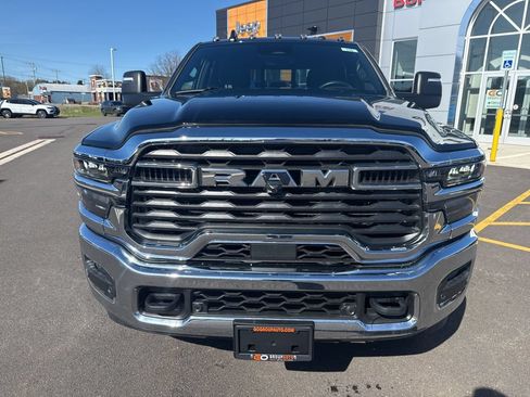 New 2026 RAM 2500 Tradesman AWD/4WD image 4