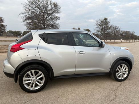 Used 2013 Nissan Juke SV image 47